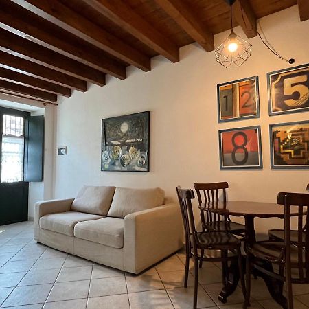 La Casa Gialla Cagliari Exterior foto